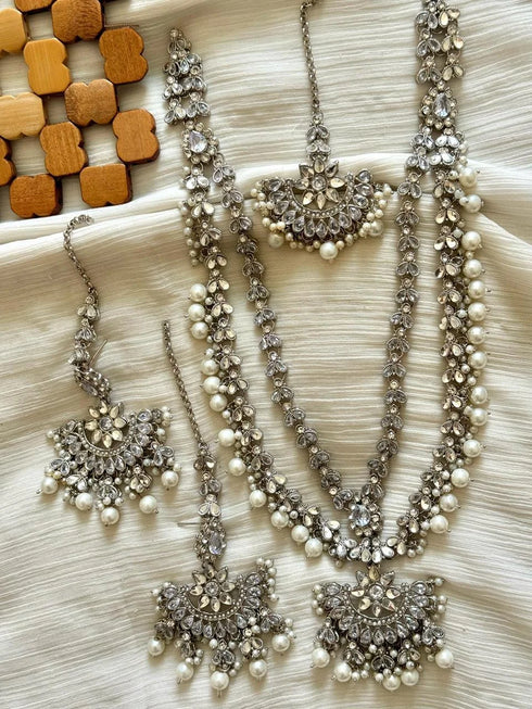 Royal Enchanté Kundan Set